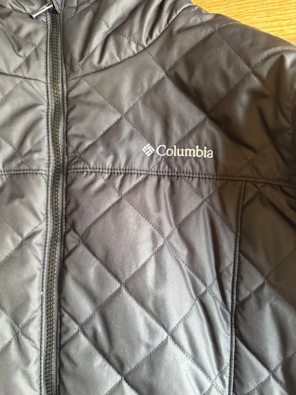 Columbia Women’s Black Quilted Hooded Coat - Picture 2 of 6